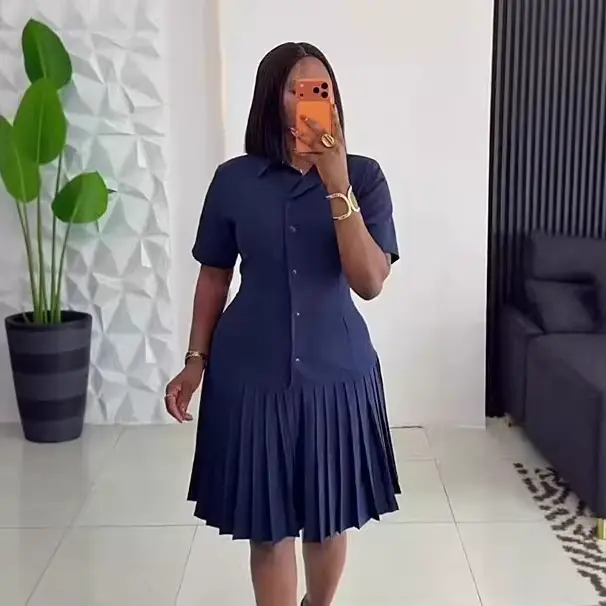 Robe mi-longue pour femme, coupe trapèze, style Y2K streetwear, col rabattu, manches courtes, élégan