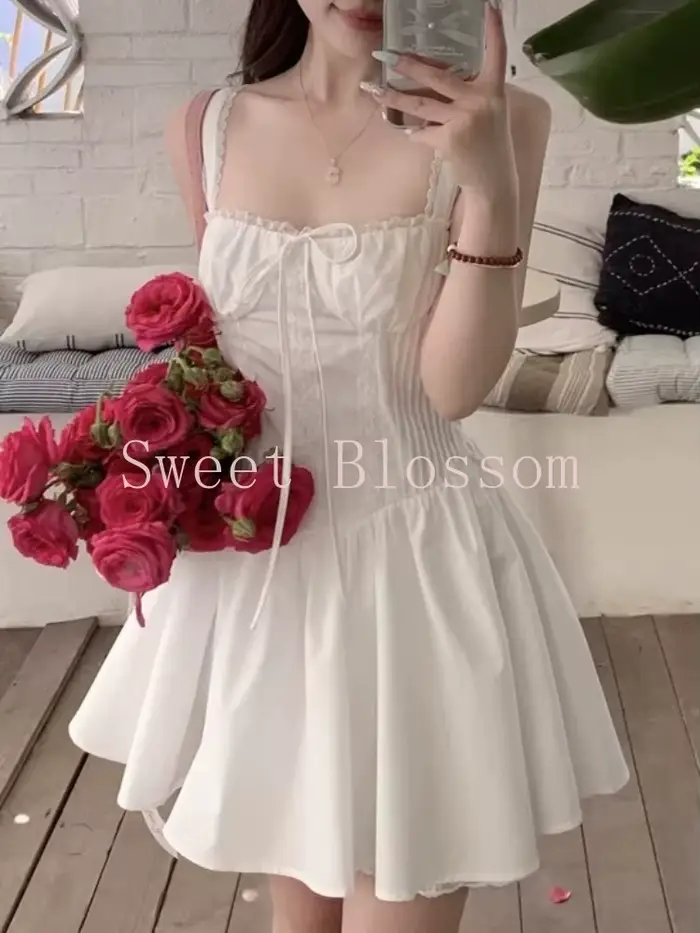 Robe blanche ZHUOLIN douce sans manches pour femmes avec col carré et arc décoration été printemps occassions spéciales élégante légèrement élastique polyester coton