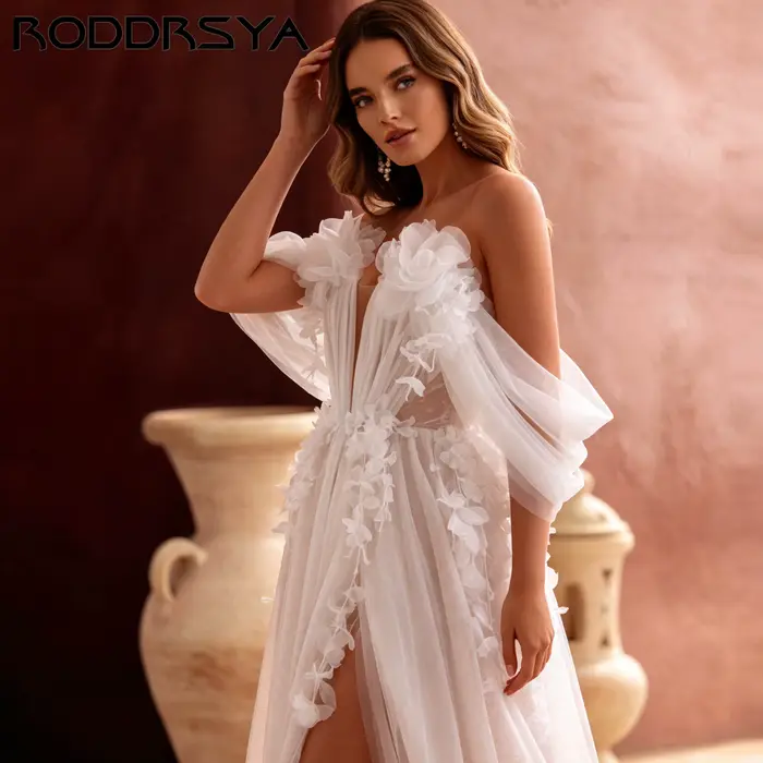 RODDRSYA Robe de mariée épaules nues décolleté cœur pour femme tulle orné de fleurs 3D fente haute modèle plage