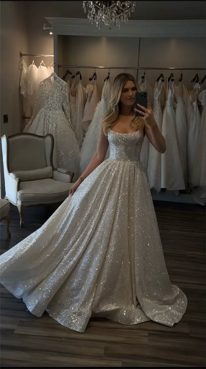 Aileen-Robes de mariée brillantes
