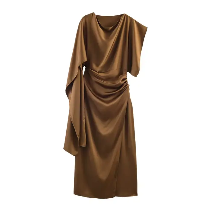 Robe élégante effet satin pour femme