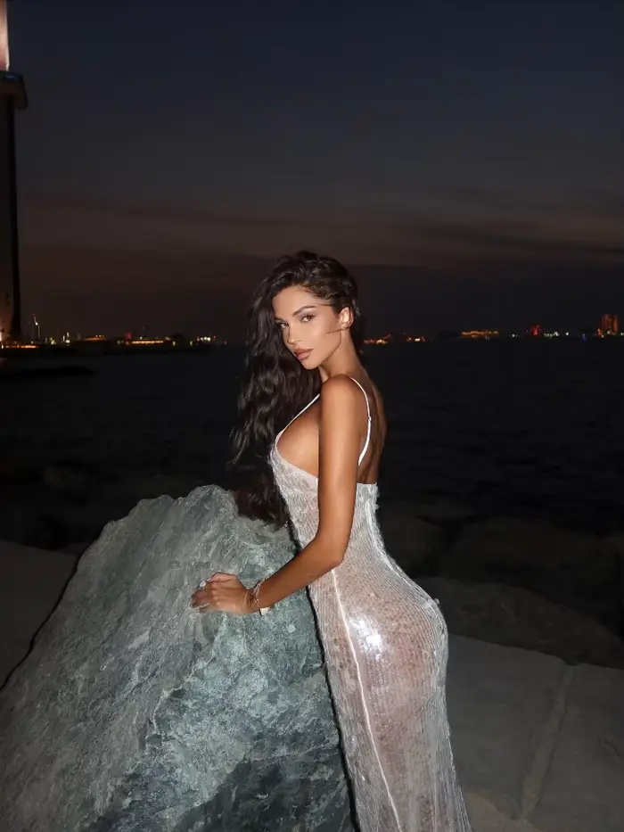 Robe transparente à paillettes pour femmes