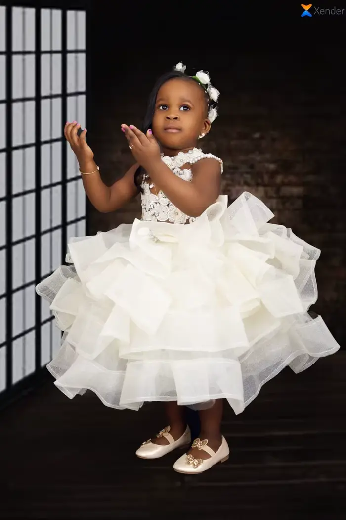 Robes de demoiselle d'honneur en dentelle blanche pour mariage