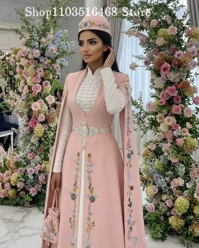 Robe de mariée musulmane rose bonbon pour bébé
