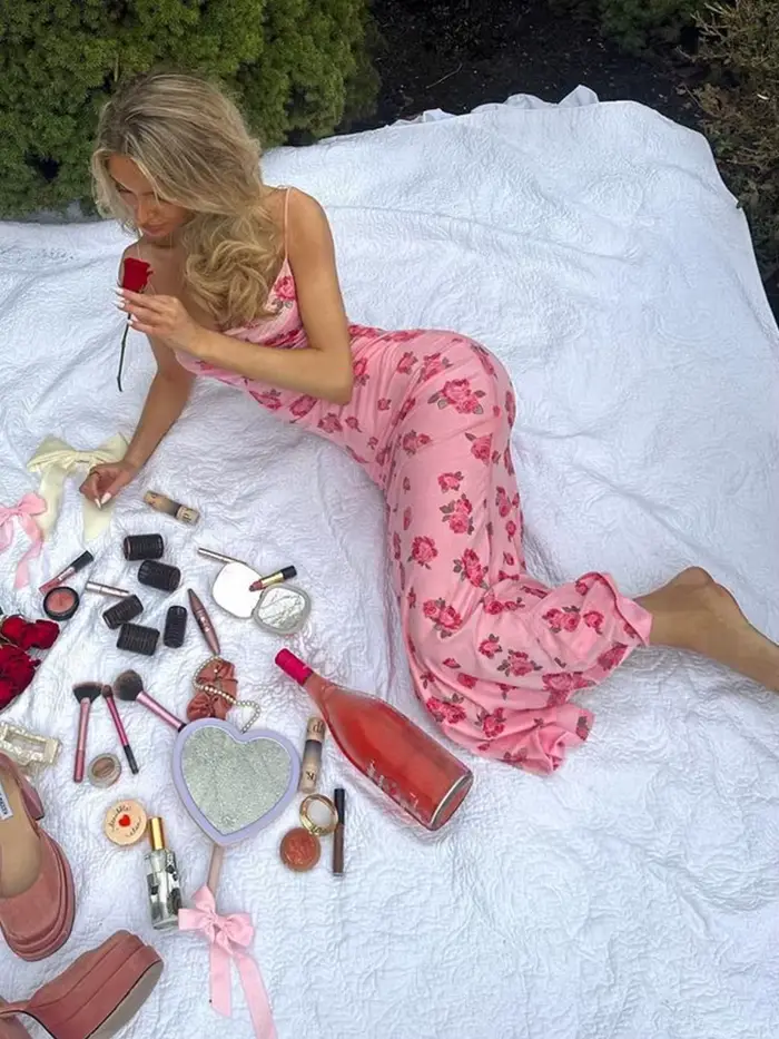 Robe spaghetti florale imprimée pour femmes