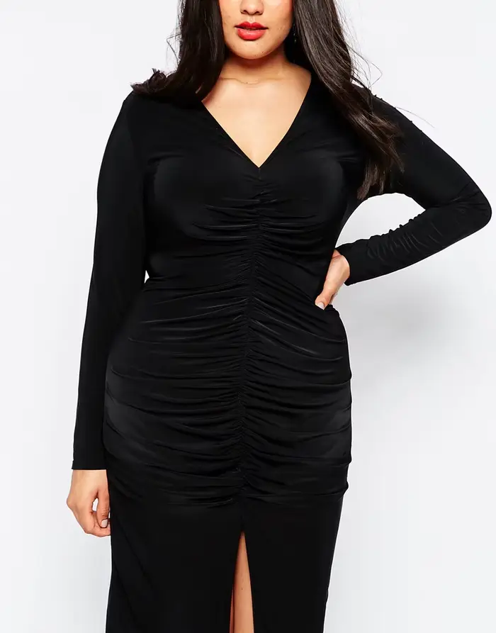 Robe fourreau froncée à manches longues et col en V pour femmes