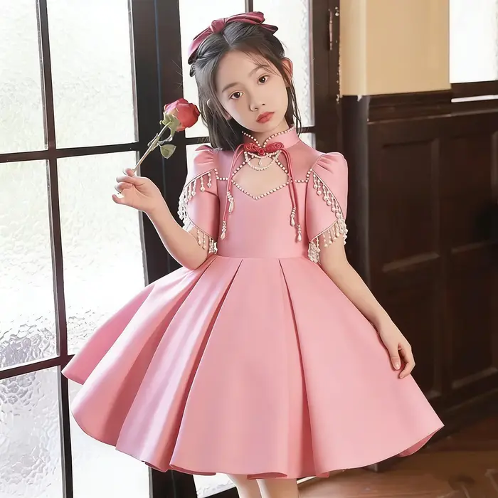 Robe princesse rouge élégante pour filles, style chinois, tenue pour Eids et fêtes d'anniversaire, polyester et coton, ajustement parfait, longueur aux genoux, perles装饰去掉后鞧和四砘的尺寸，因为这些是错误的信息。
