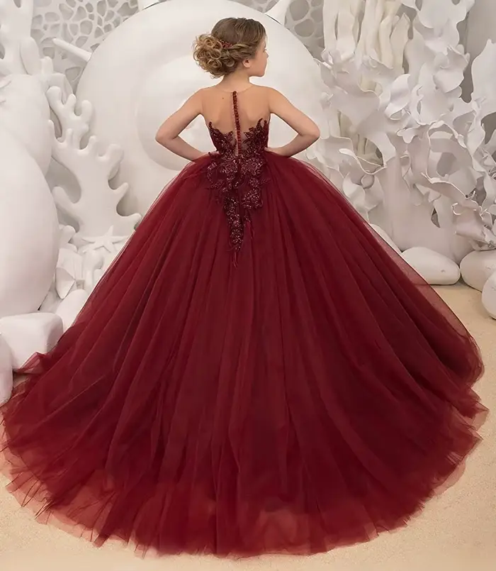 Robe de concours bordeaux pour filles