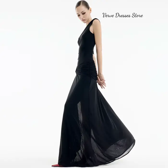 Robes de soirée sur mesure en mousseline noire coupe trapèze