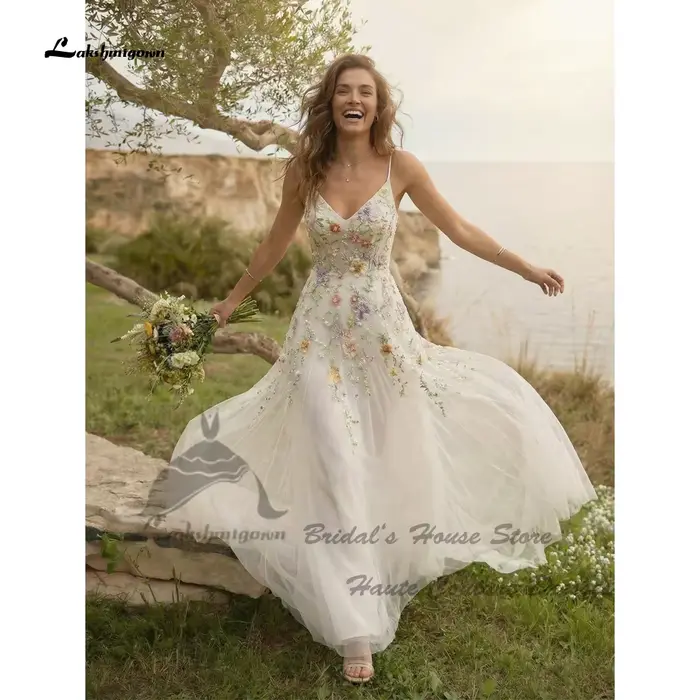 Robes de mariée bohèmes de luxe en dentelle florale Lakshmigown 2026