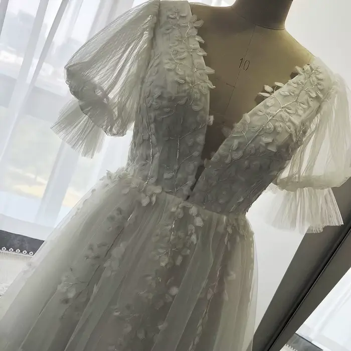 Mryarce Robe de mariée courte en tulle froncé avec manches bouffantes et dentelle