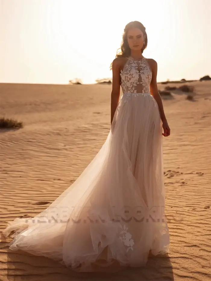 Robe de mariée A-ligne HERBURN élégante en polyester avec décolleté halter et train de la cour pour femmes occasions spéciales