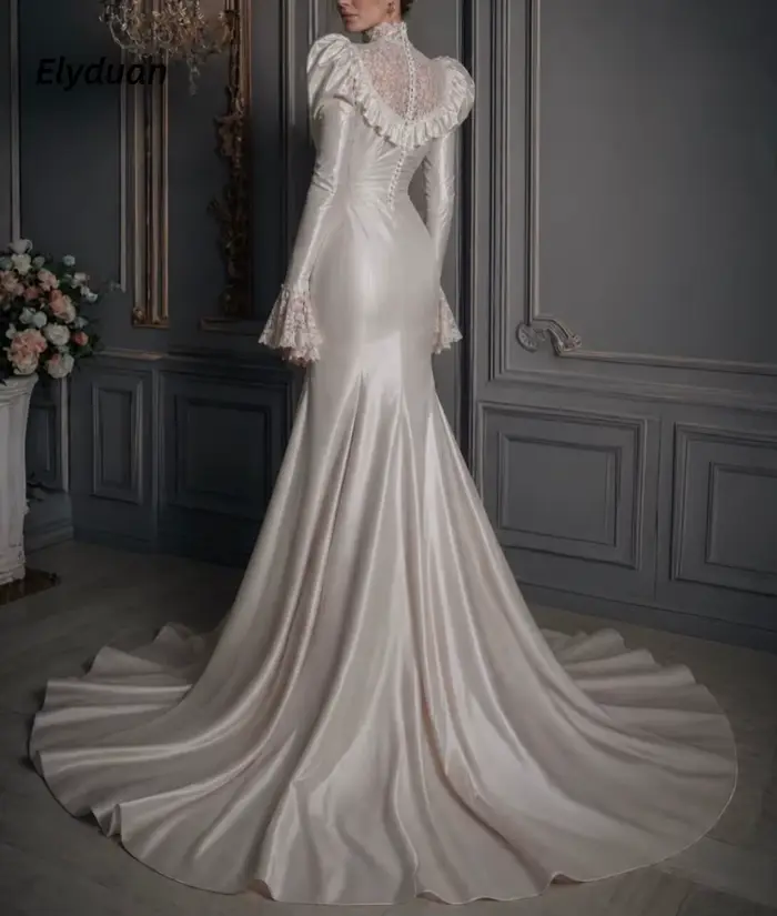 Robe de mariée sirène victorienne vintage