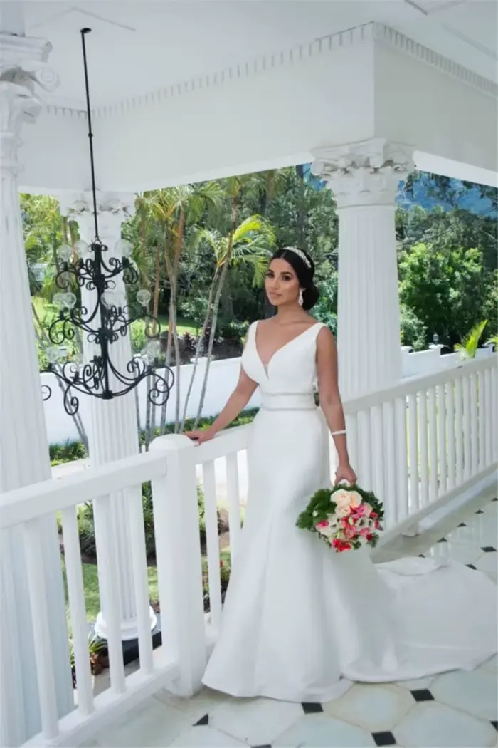 Robe de mariée sirène élégante à bretelles spaghetti