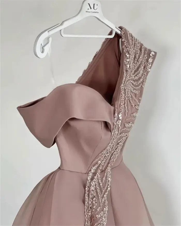 Robe de bal mi-longue en Organza pour femmes