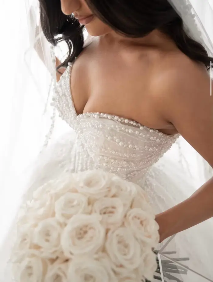 Robes de mariée sexy personnalisées avec perles