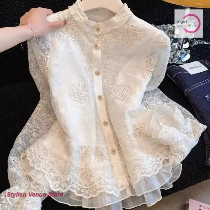 Chemise à manches longues en dentelle brodée style palais français