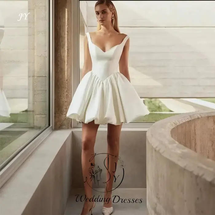 Robe de mariée moderne JY en satin ivoire, col en V profond, sans manches, jupe plissée bouffante, s