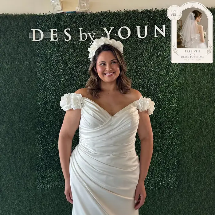 Robe de mariée sirène à épaules dénudées, col en V, fleurs 3D, en satin plissé, pour mariage civil, 