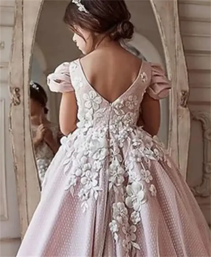 Robe de demoiselle d'honneur rose pour mariage