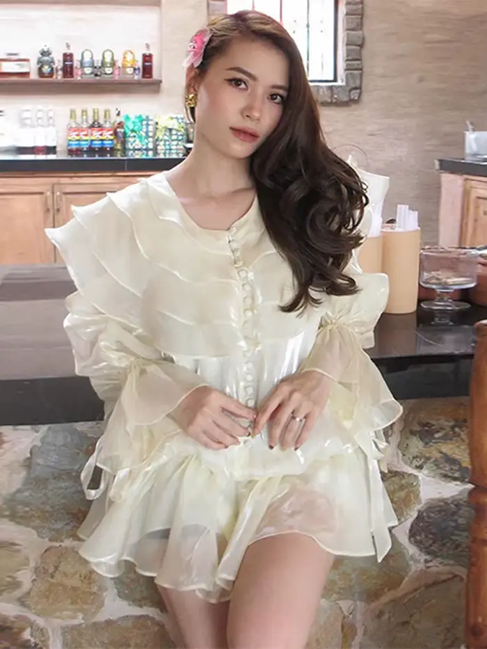 Robe courte à volants en cascade pour femmes