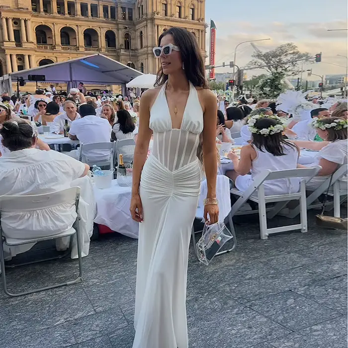 Robe longue élégante blanche pour femme