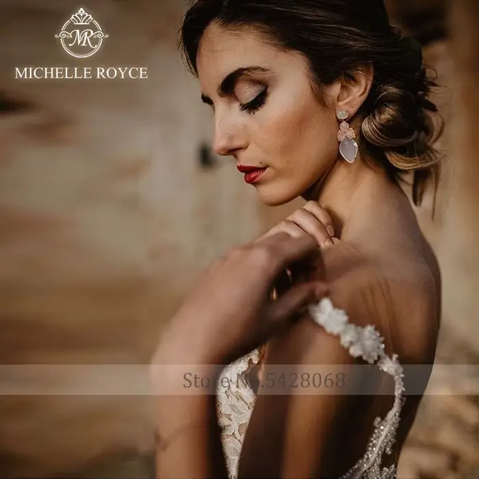 Michelle Royce a-ligne robes De mariée pour les femmes Sexy Appliques Illusion chapelle Train chérie robe
