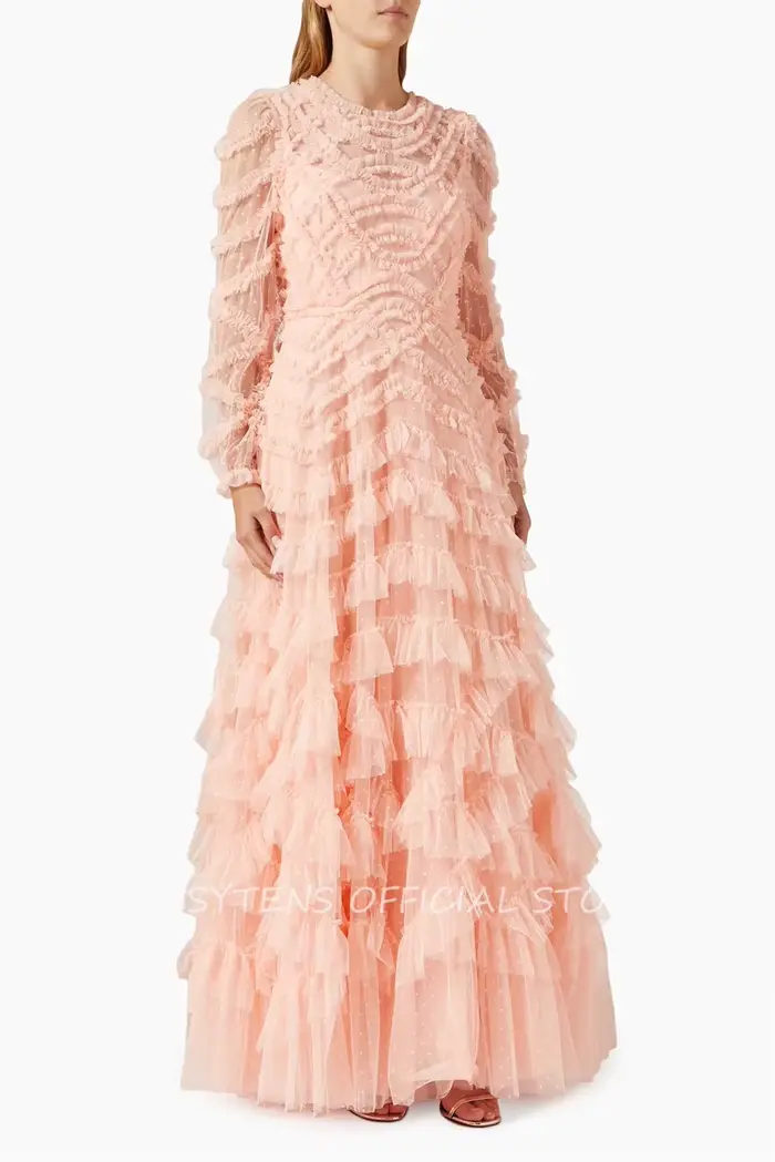 Robe de soirée à pois roses