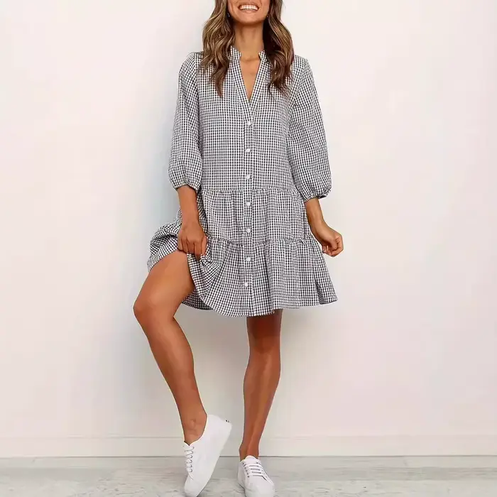 Robe de plage à demi-manches col en V patchwork boutonnée décontractée élégante pour femmes occasions spéciales été vacances 2025