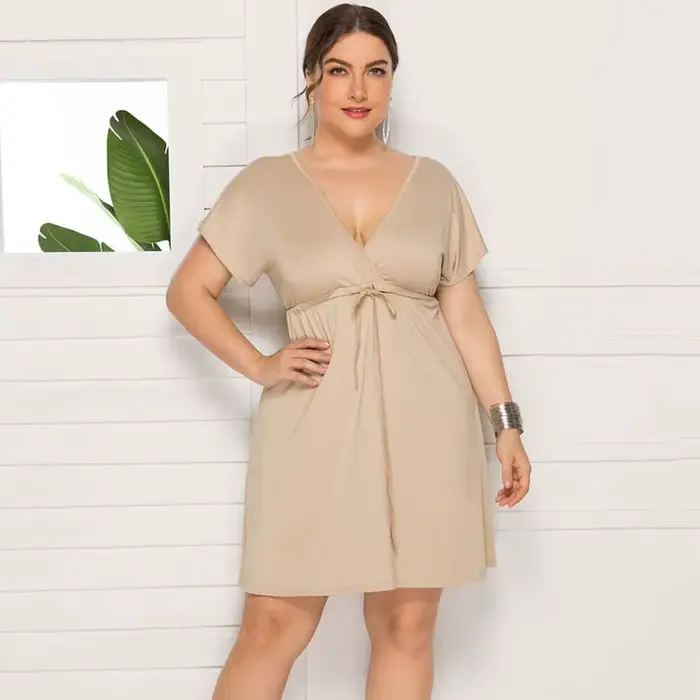 Mini robe femme, grande taille
