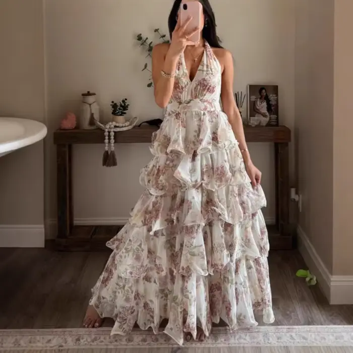 Robe longue bohème florale à volants dos nu style corset pour cocktail élégante invitée mariage plage soirée estivale
