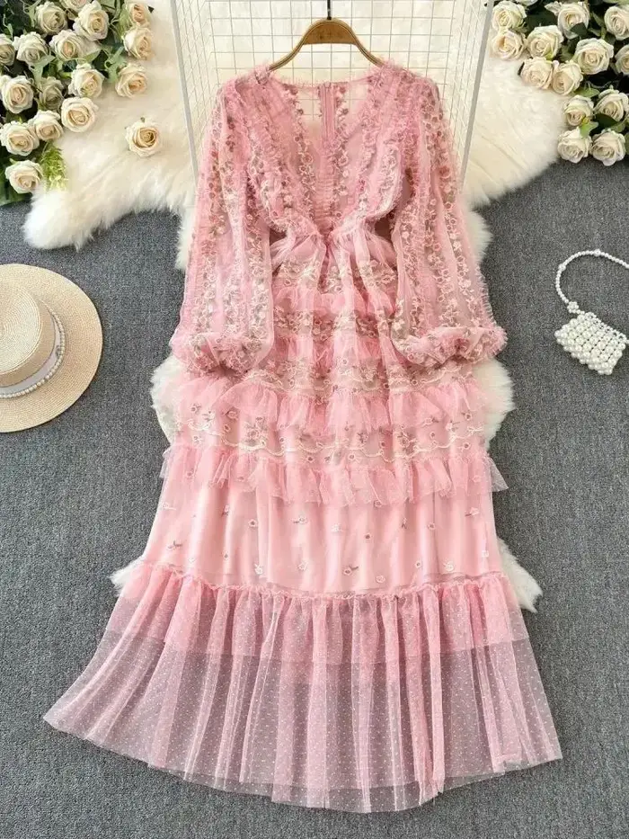 Douce fée magnifique fleur broderie cascade volants gâteau Robe femmes col en V rose maille Tulles soirée