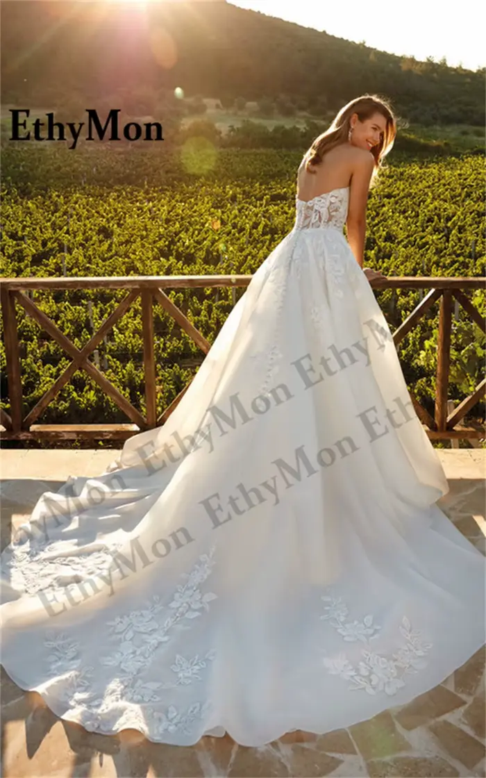 Ethymon charmante robe De mariée trapèze pour femmes dentelle Appliques bretelles Court Train sans manches De Casamento personnalisé