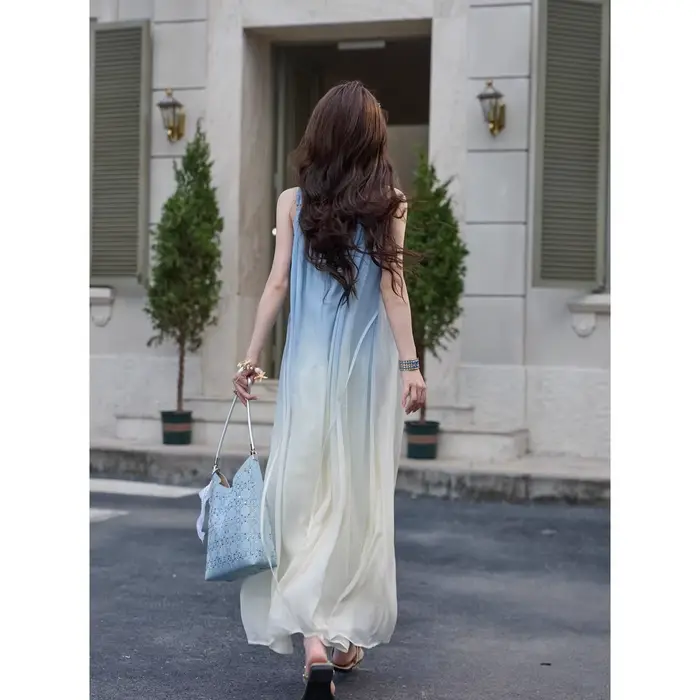 Robe à bretelles de Style vacances français pour femmes en été, nouveau Style de voyage en bord de mer, jupe longue de tempérament Super féerique