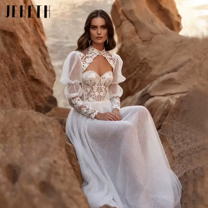 JEHETH Robe de Mariée Tulle Coupe A Col Cœur Veste Dentelle Amovible Col Haut Appliques Florales Paillettes Dos V Bas Traîne Chapelle Classique Shooting Désert Rocheux Bohème au Coucher de Soleil