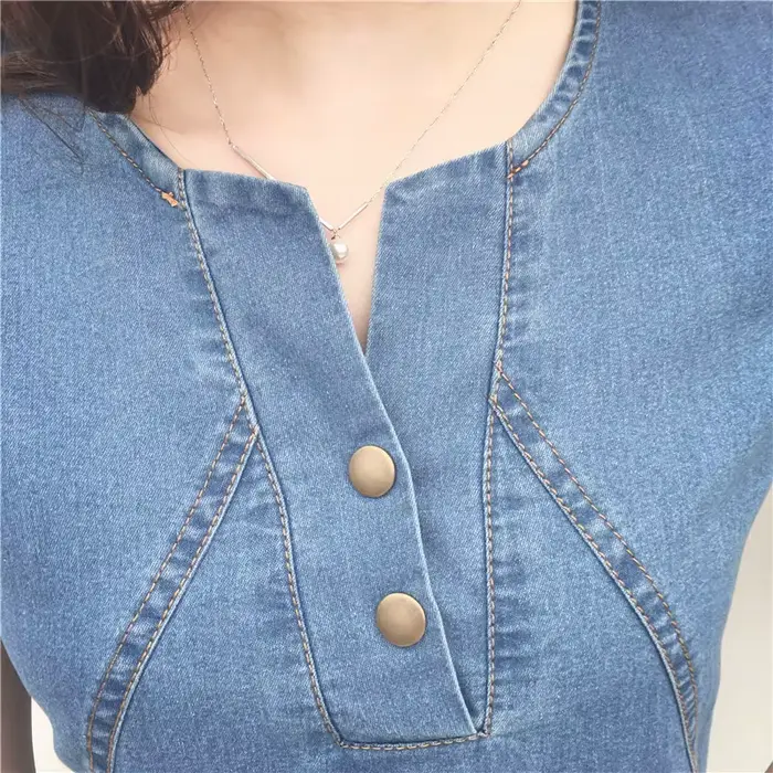 Robe en jean décontractée avec poche à boutons pour femmes