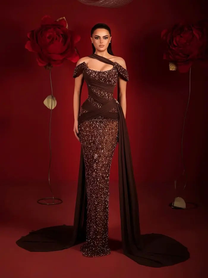 Robe longue élégante marron