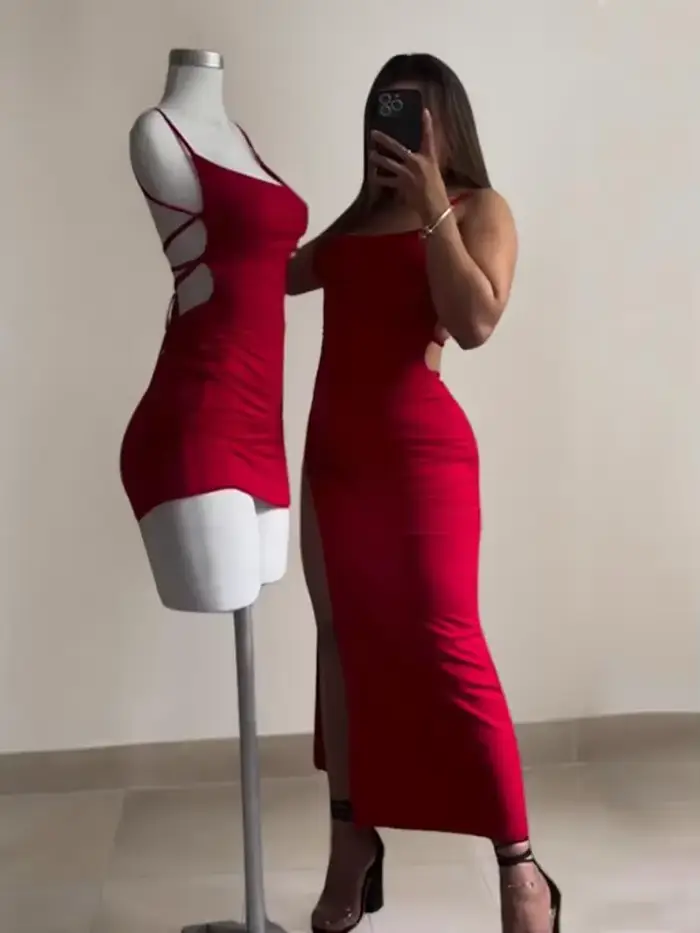 Robe d'été explosive à bretelles licou