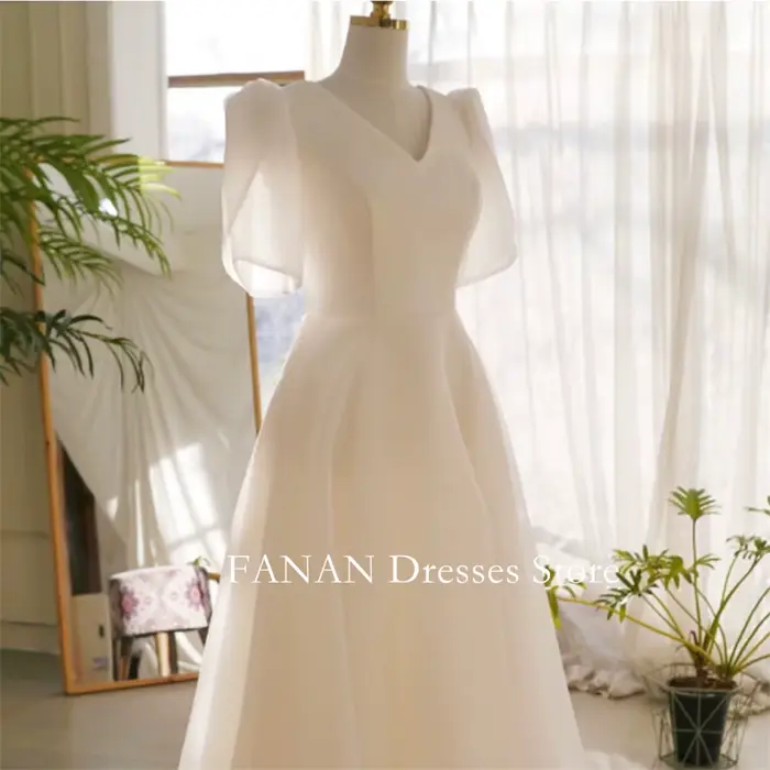 FANAN élégant a-ligne corée ivoire Organza robes de mariée zippées ........... col en v Simple perso
