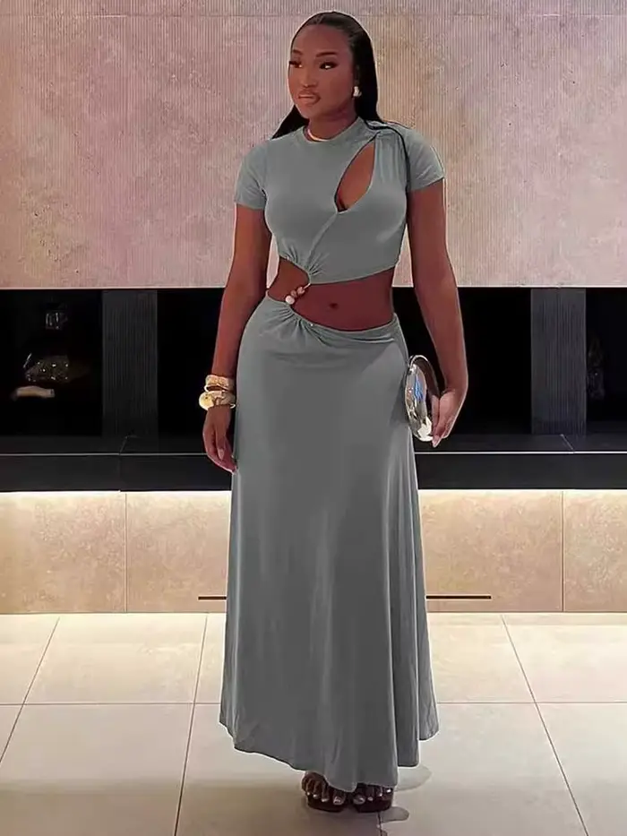 Robe Longue Grise Élégante et Sexy pour Femme