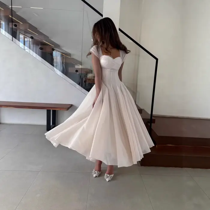 Robe élégante en polyester trapèze sans manches pour femme style français occasions spéciales soirée gala