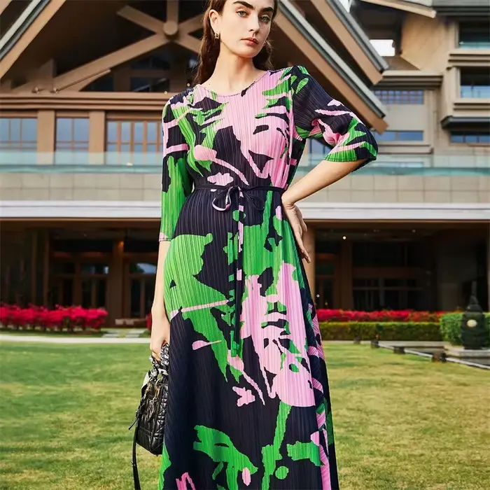 Robe femme robes pour femmes nouveau tempérament de mode plissé