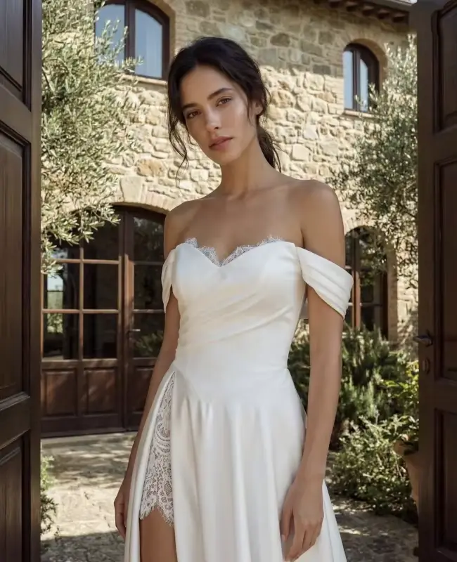 Robe de mariée de plage en dentelle élégante style bohème basque sexy fente haute manches courtes col cœur ligne A robes de mariée 2026