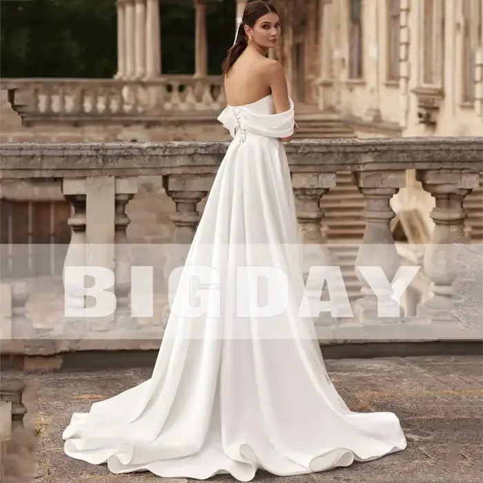 Robe de Mariée Trapèze Élégante en Satin Polyester, Dos aux, Plissé, Fendue, Éducative et Personnalisée pour Patients Occasions Spéciales