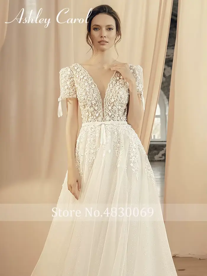 Ashley Carol-Robe de mariée A-Line avec col en V profond
