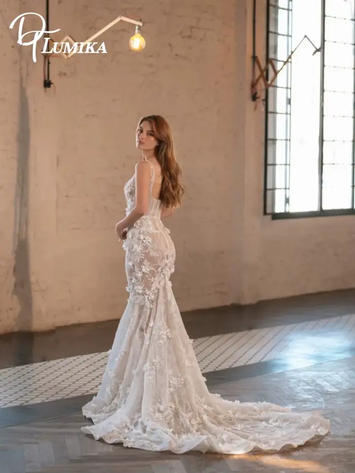 Robe de mariée sirène romantique en dentelle florale 3D 2026