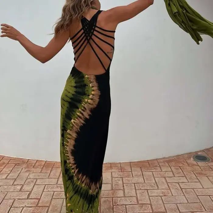 Robe longue portefeuille ajourée