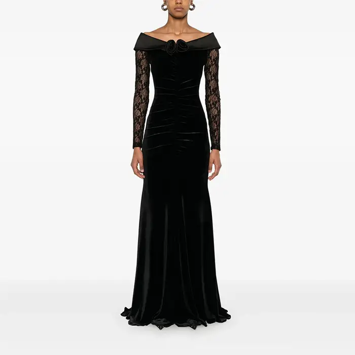 Robes de soirée noires simples