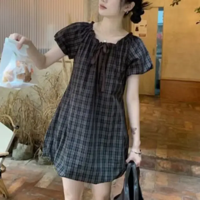 Robes à carreaux pour femmes