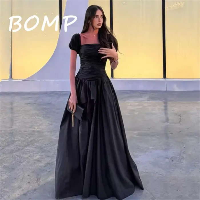 BOMP – robe de bal noire élégante